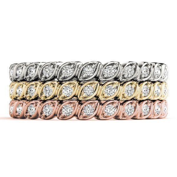 Twisted Gold and Diamond Fashion Ring